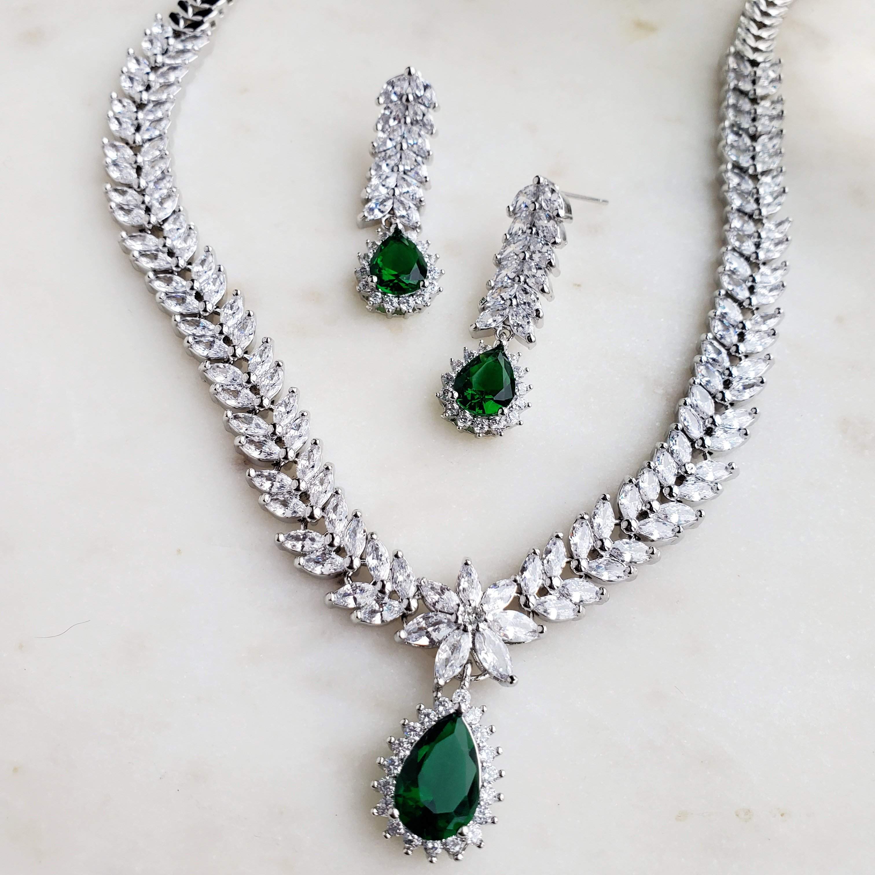 Silver Emerald Celtic Dangle Earrings + Necklace Set